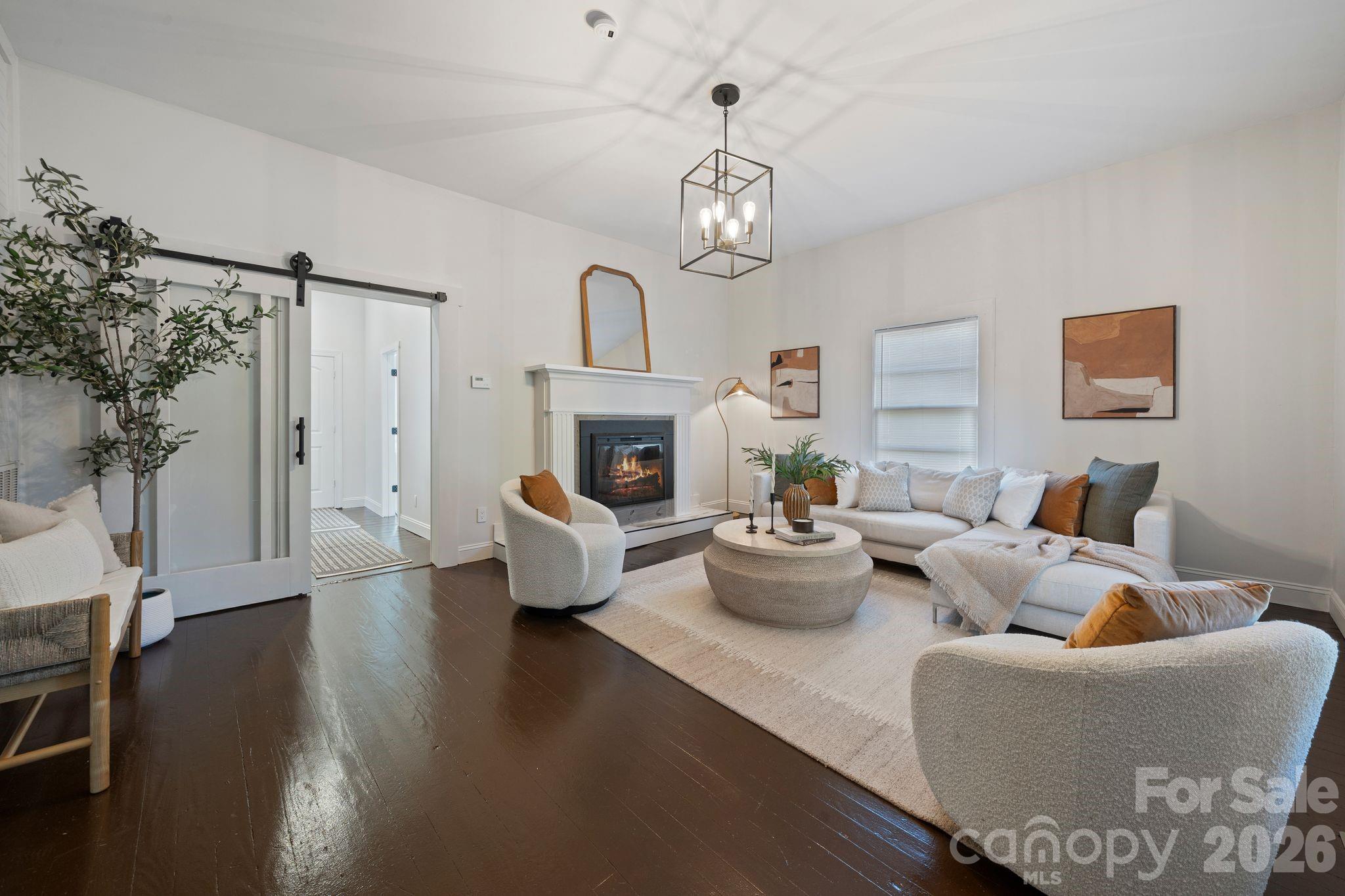 101 Fairview Street — Clover