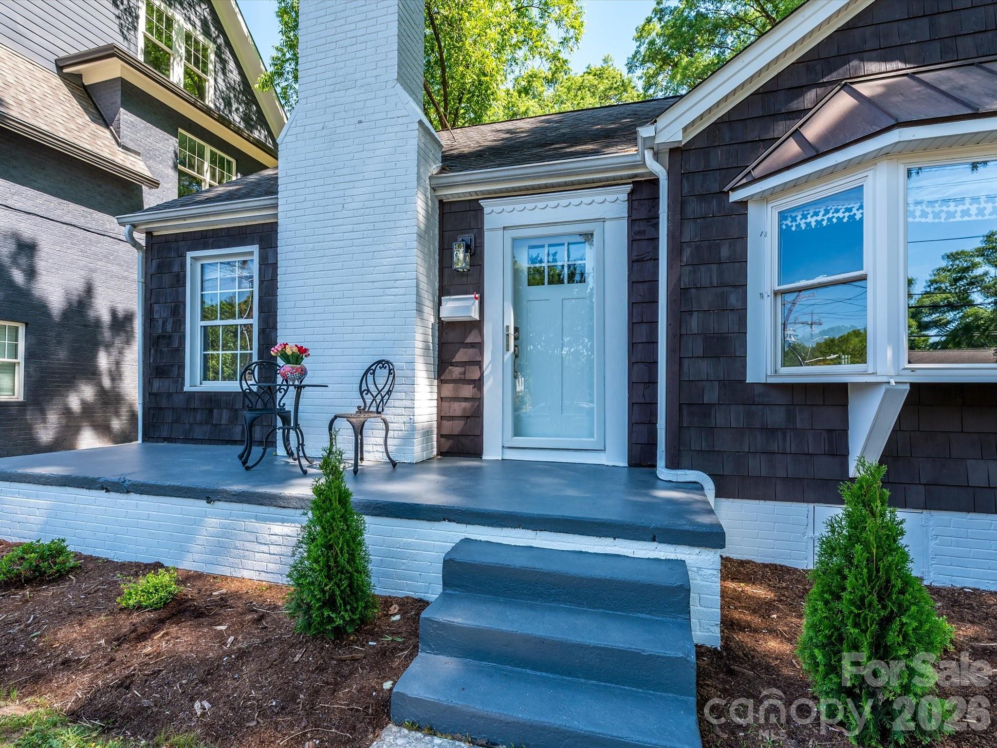 1929 Mecklenburg Avenue — Charlotte