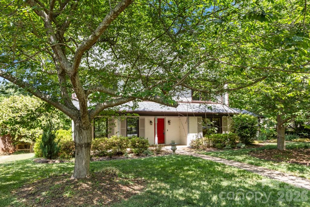5335 Lansing Drive — Charlotte