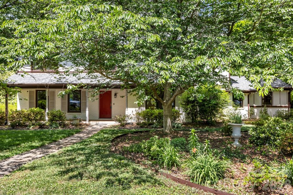 5335 Lansing Drive — Charlotte