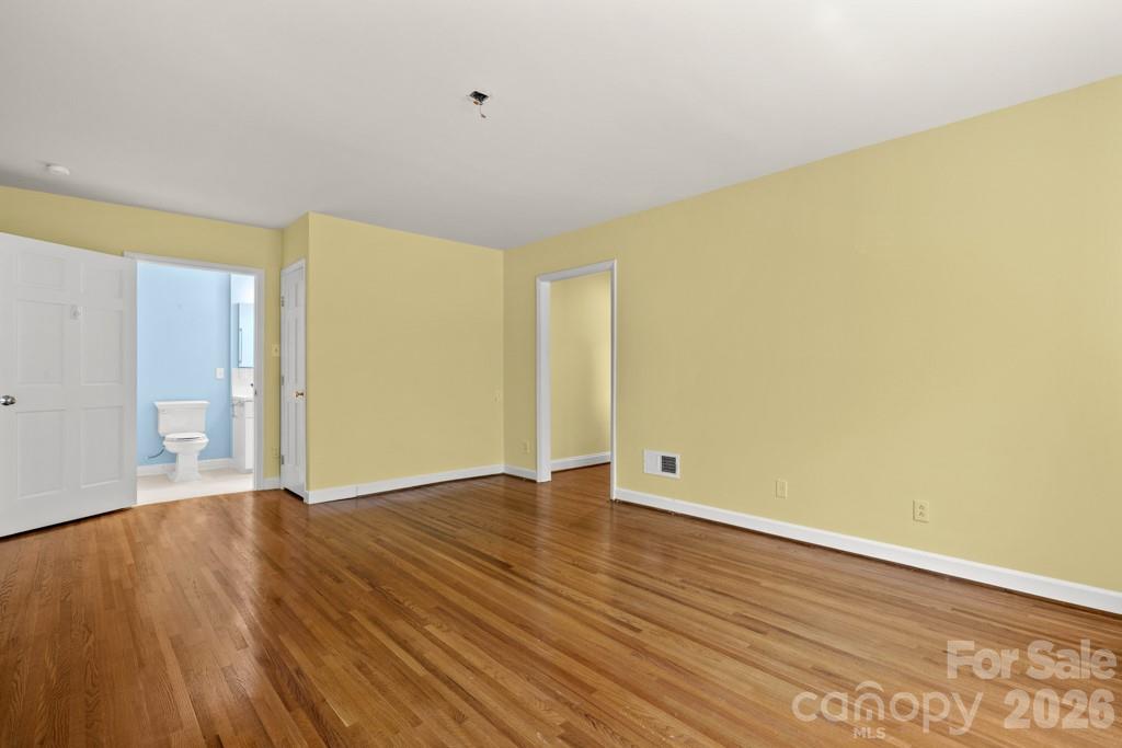 5335 Lansing Drive — Charlotte