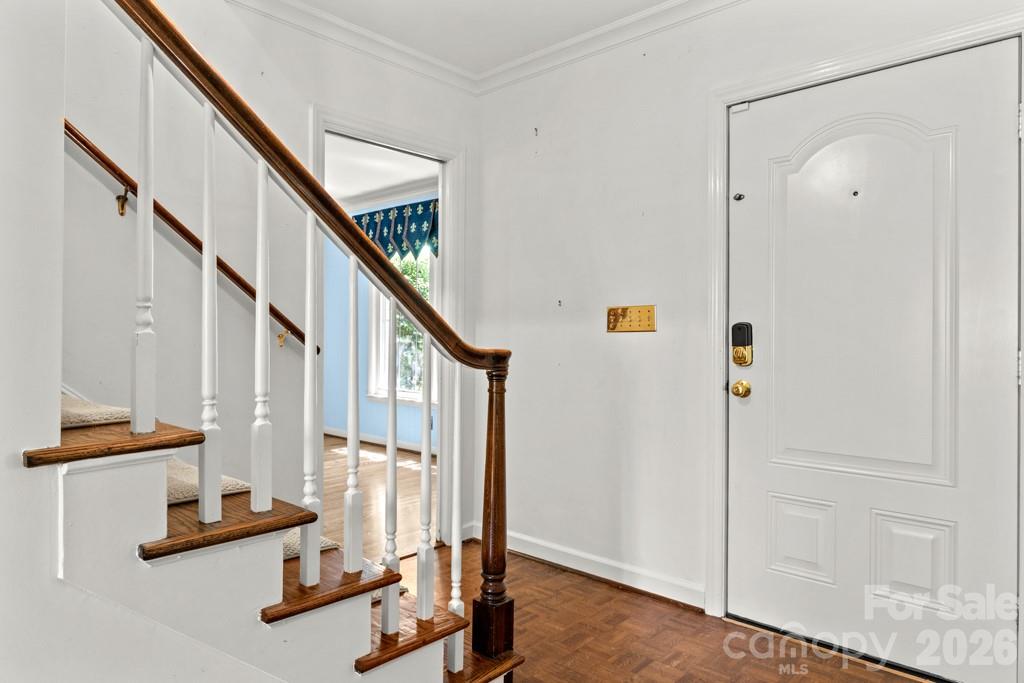 5335 Lansing Drive — Charlotte