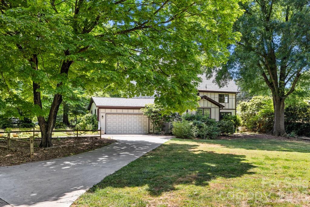 5335 Lansing Drive — Charlotte