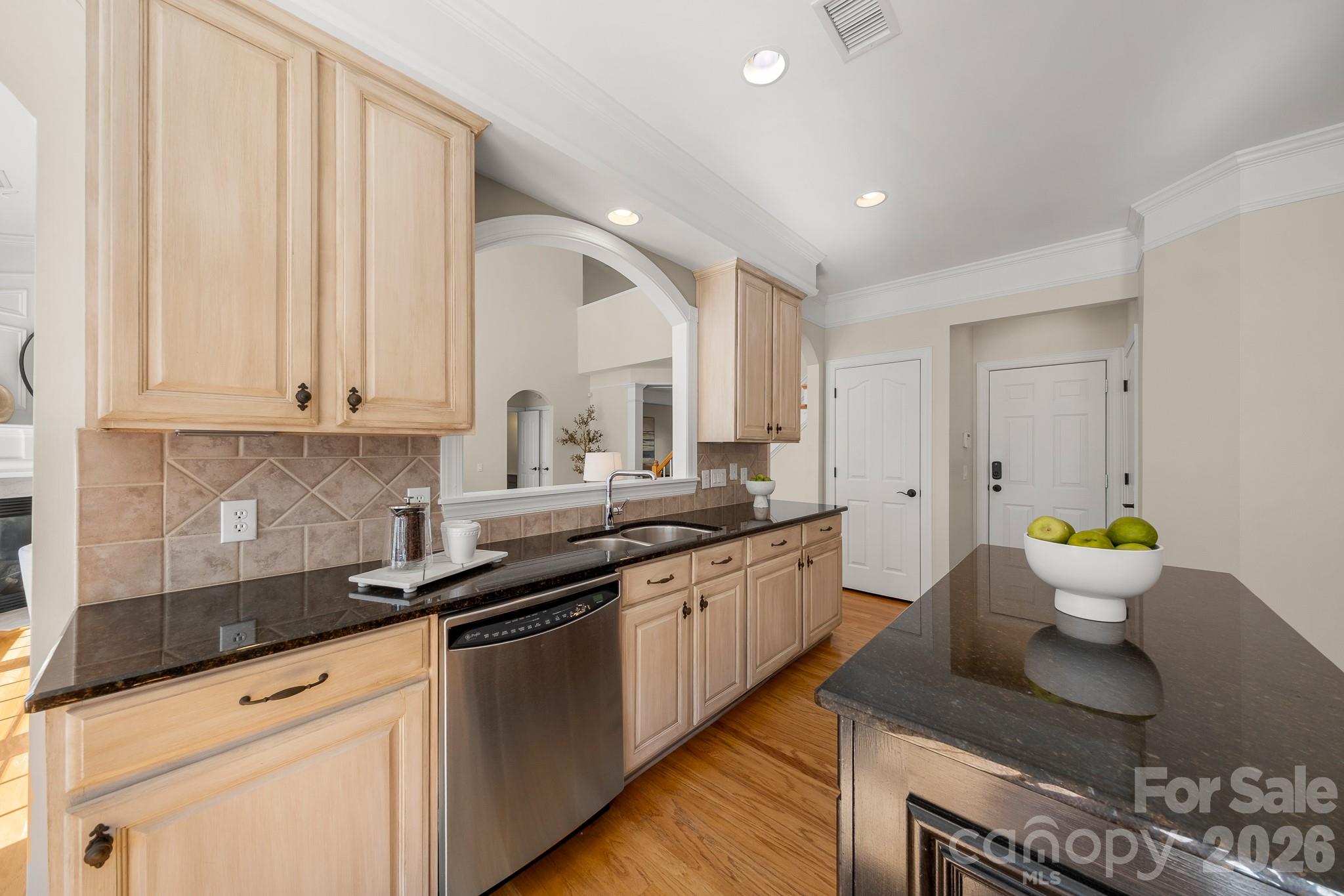 15211 Arleta Circle — Charlotte