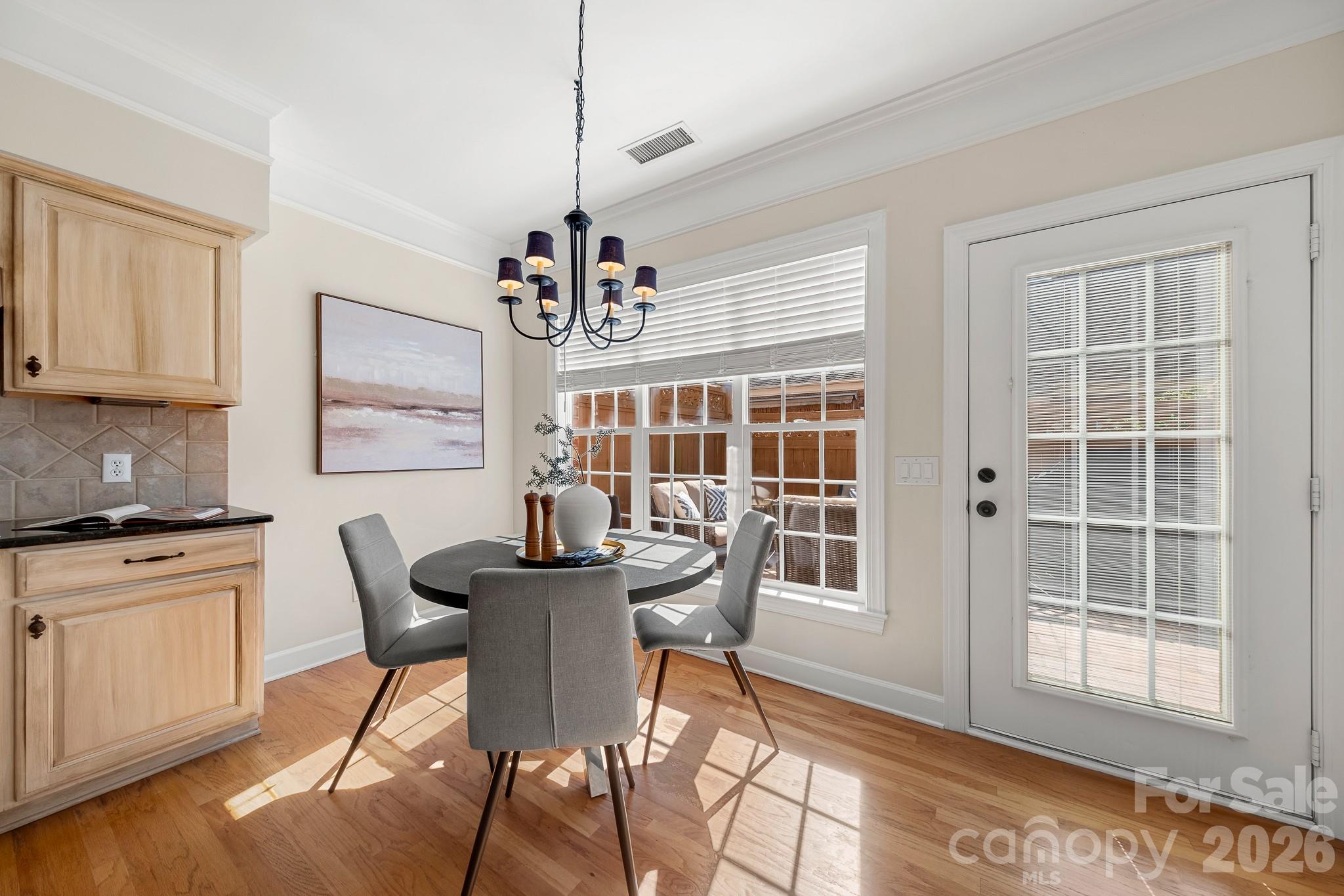 15211 Arleta Circle — Charlotte