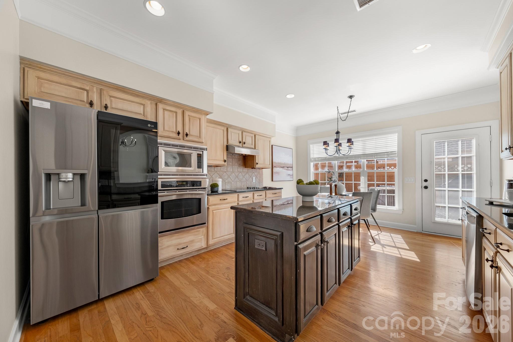 15211 Arleta Circle — Charlotte