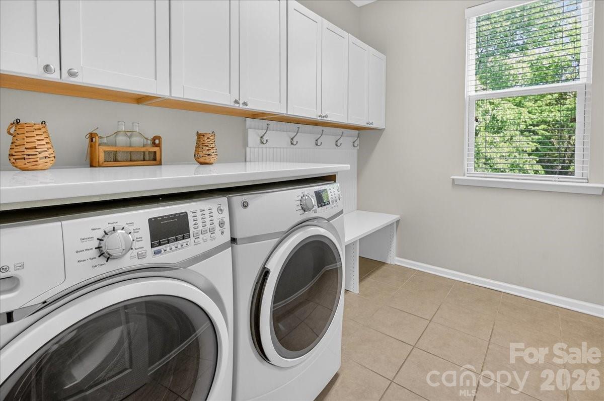 5249 Kindling Place SW — Concord