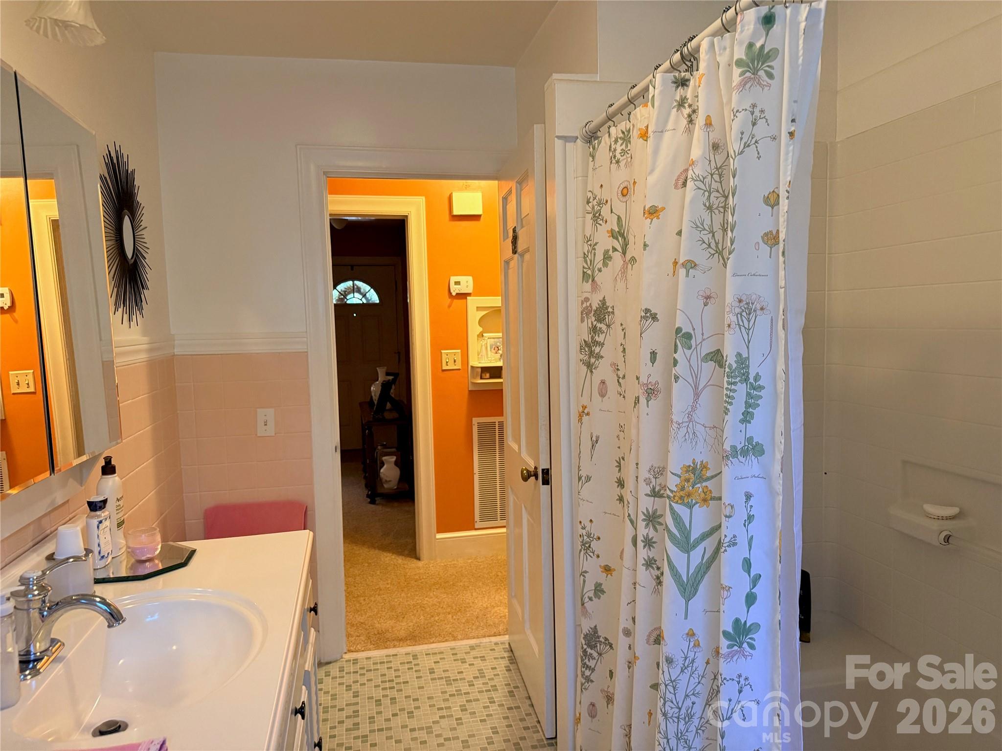 261 Old Caroleen Road — Forest City