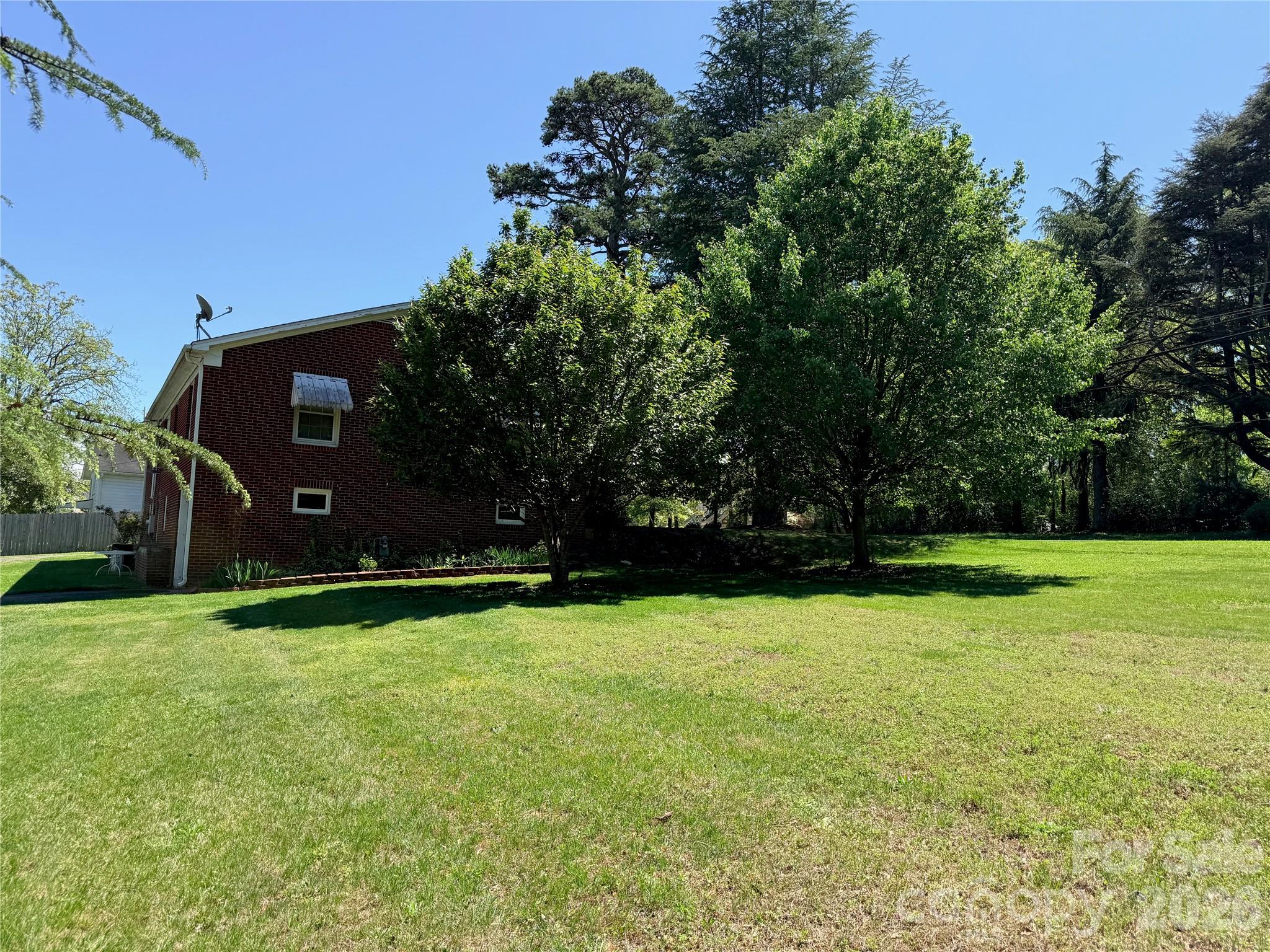 261 Old Caroleen Road — Forest City