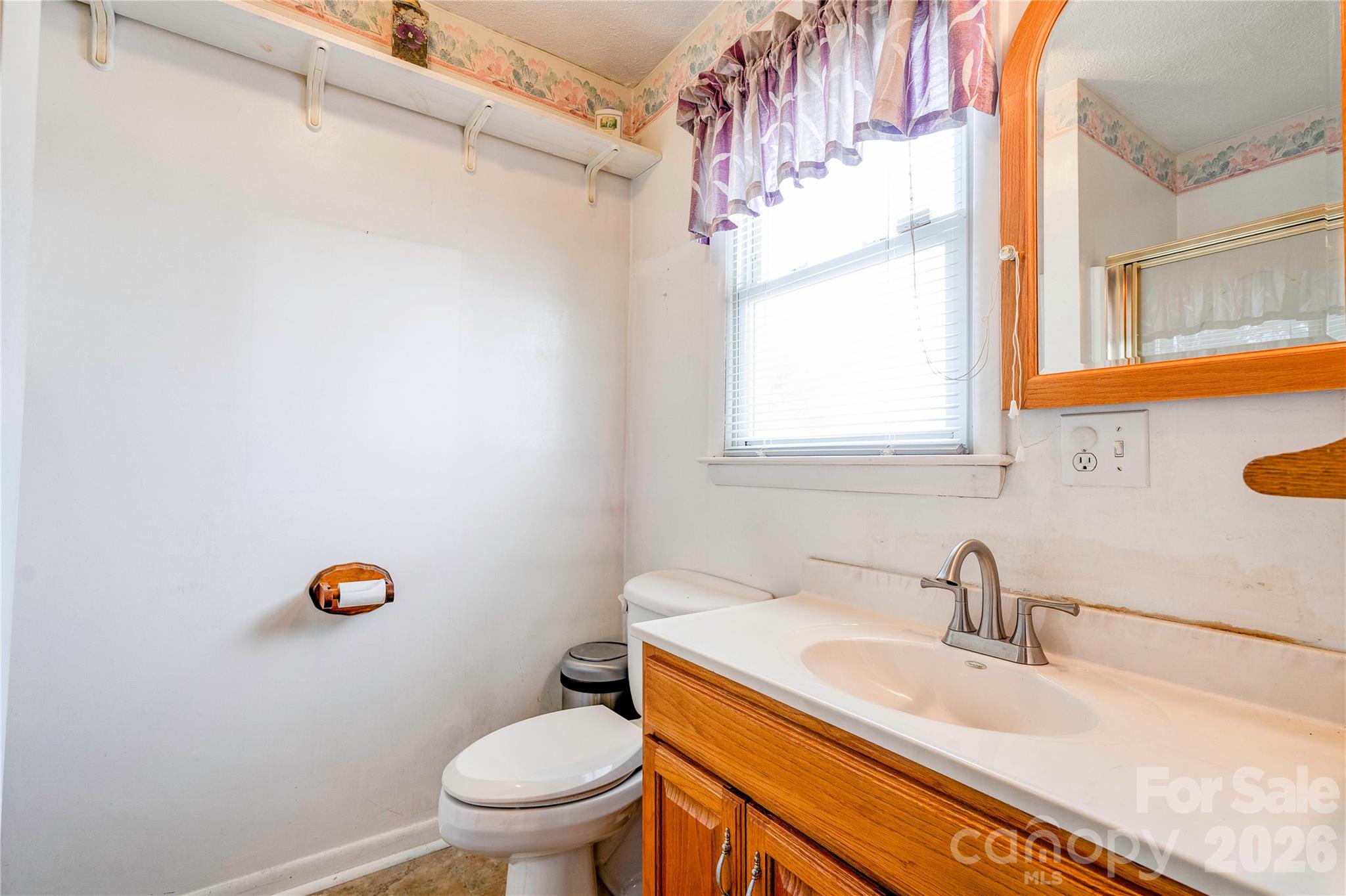 703 Dellinger Road — Shelby