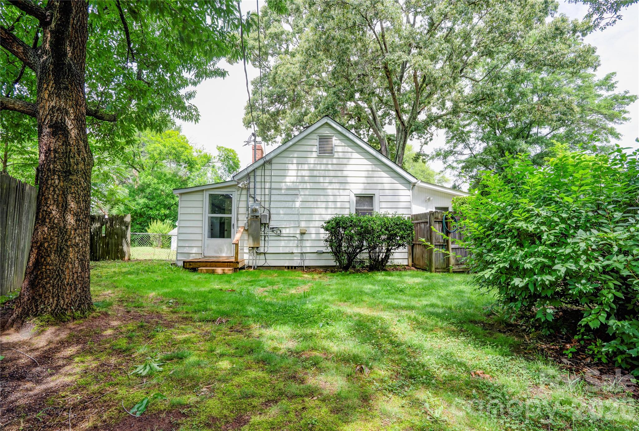 703 Dellinger Road — Shelby