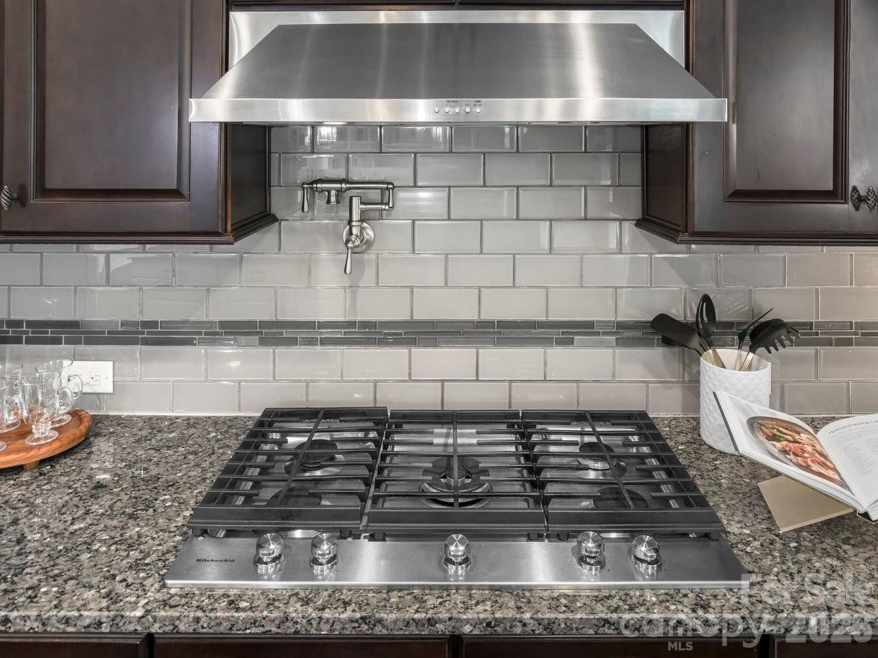 16032 Loch Raven Road — Huntersville
