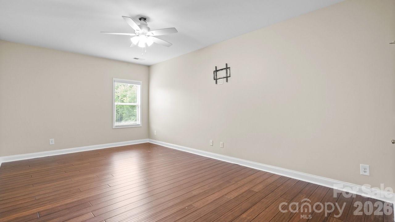 16032 Loch Raven Road — Huntersville
