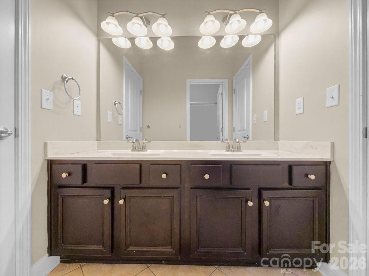 16032 Loch Raven Road — Huntersville