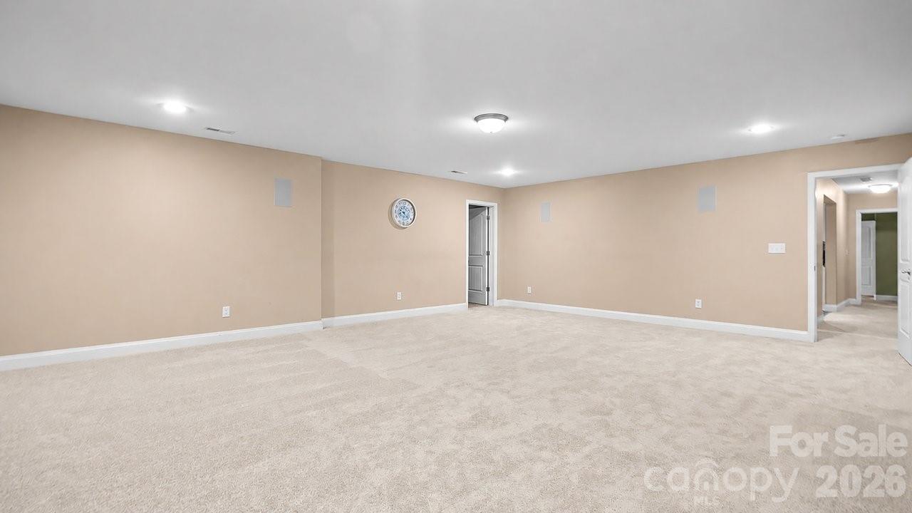 16032 Loch Raven Road — Huntersville