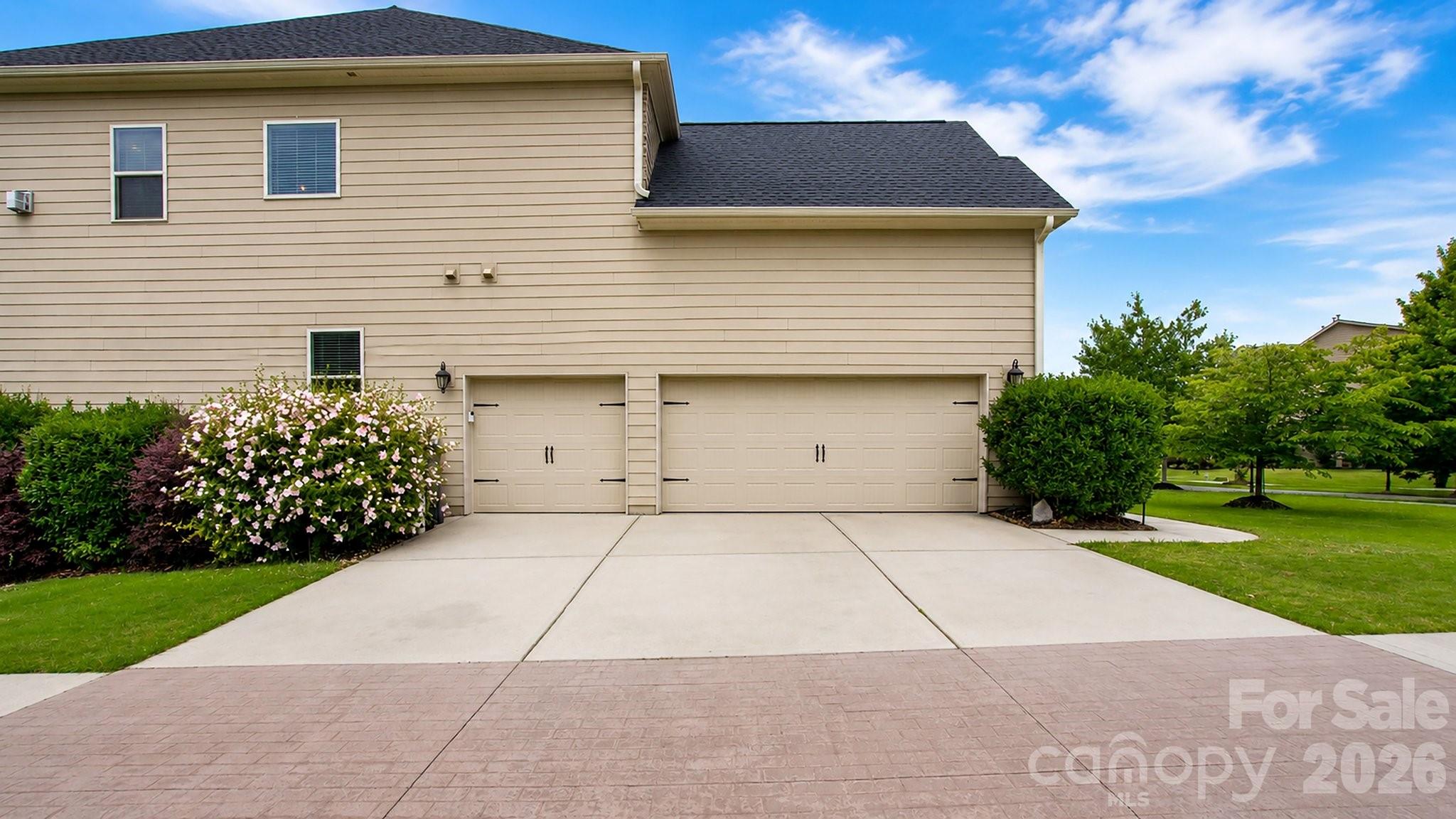 16032 Loch Raven Road — Huntersville