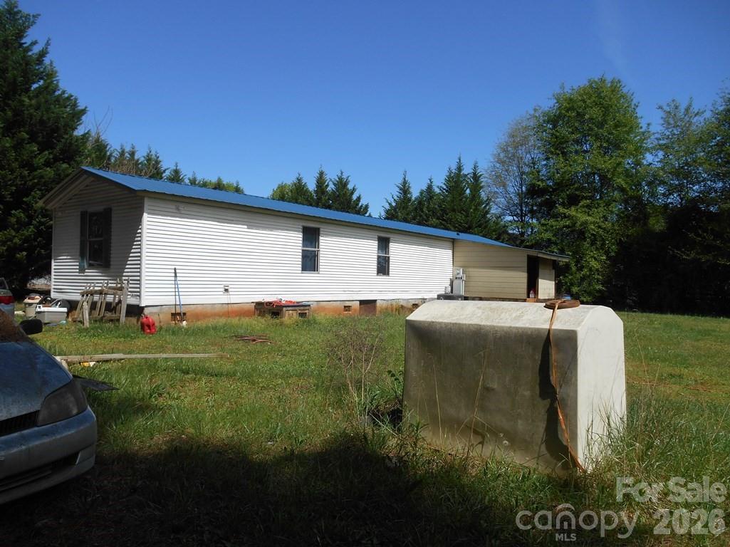 2184 Stove Drive — Newton