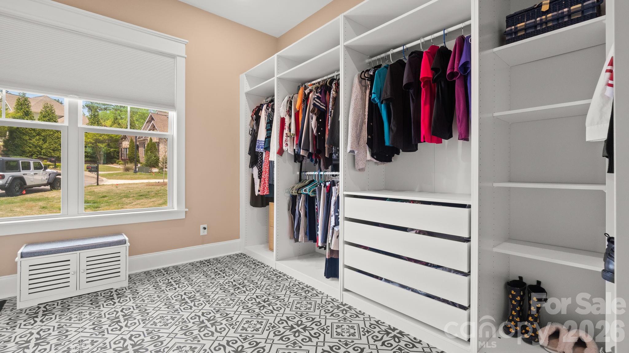 3438 Stags Leap Way — York