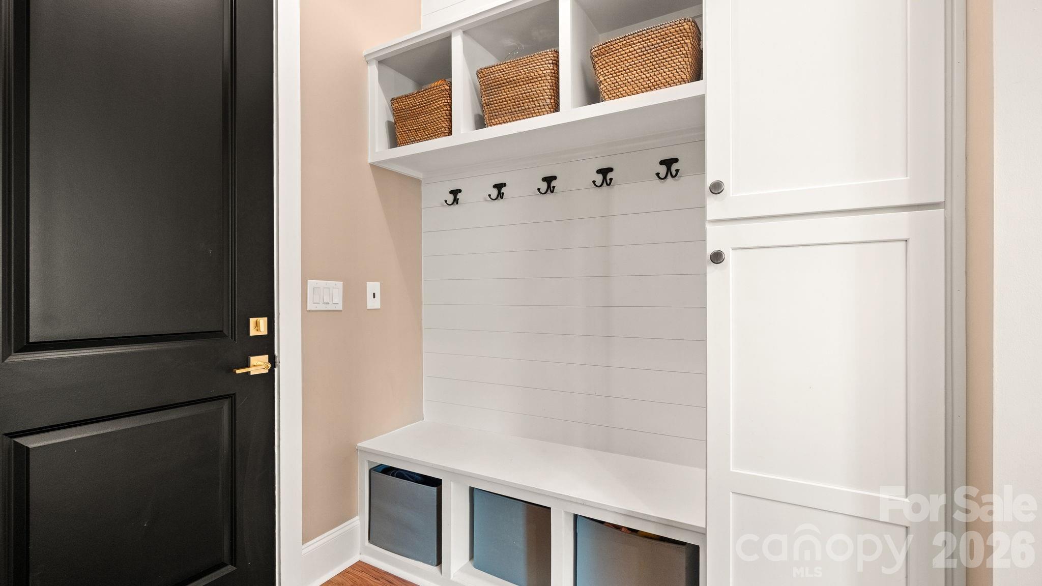 3438 Stags Leap Way — York