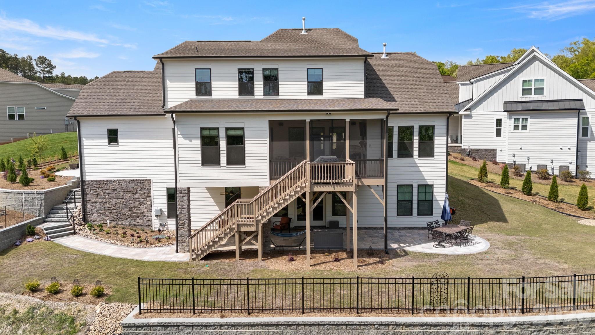 3438 Stags Leap Way — York
