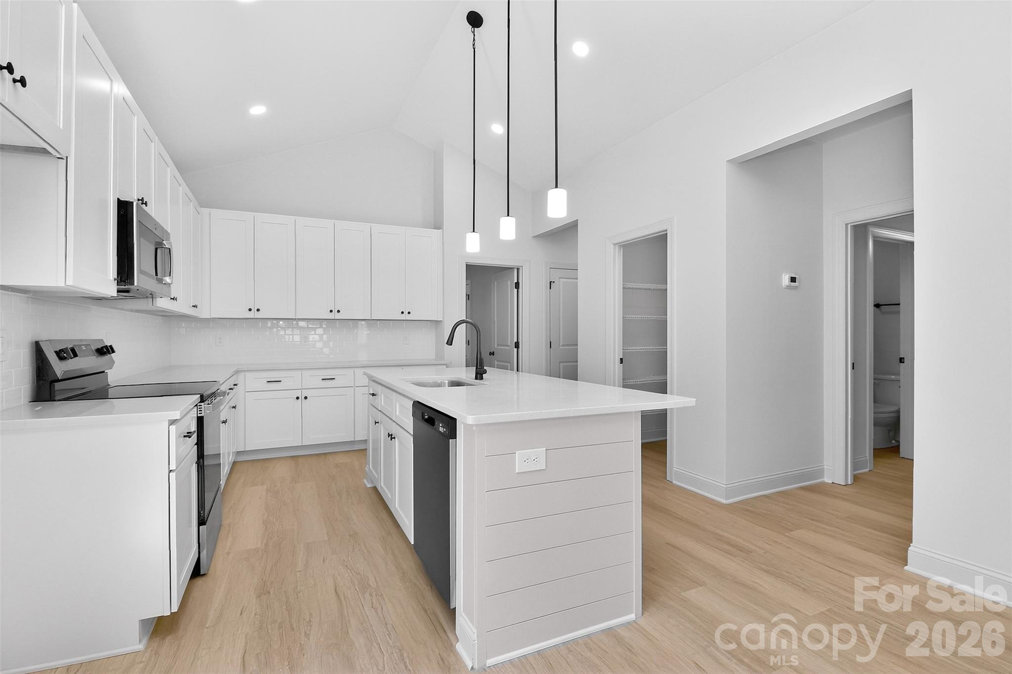 214 Arizona Place NW — Concord