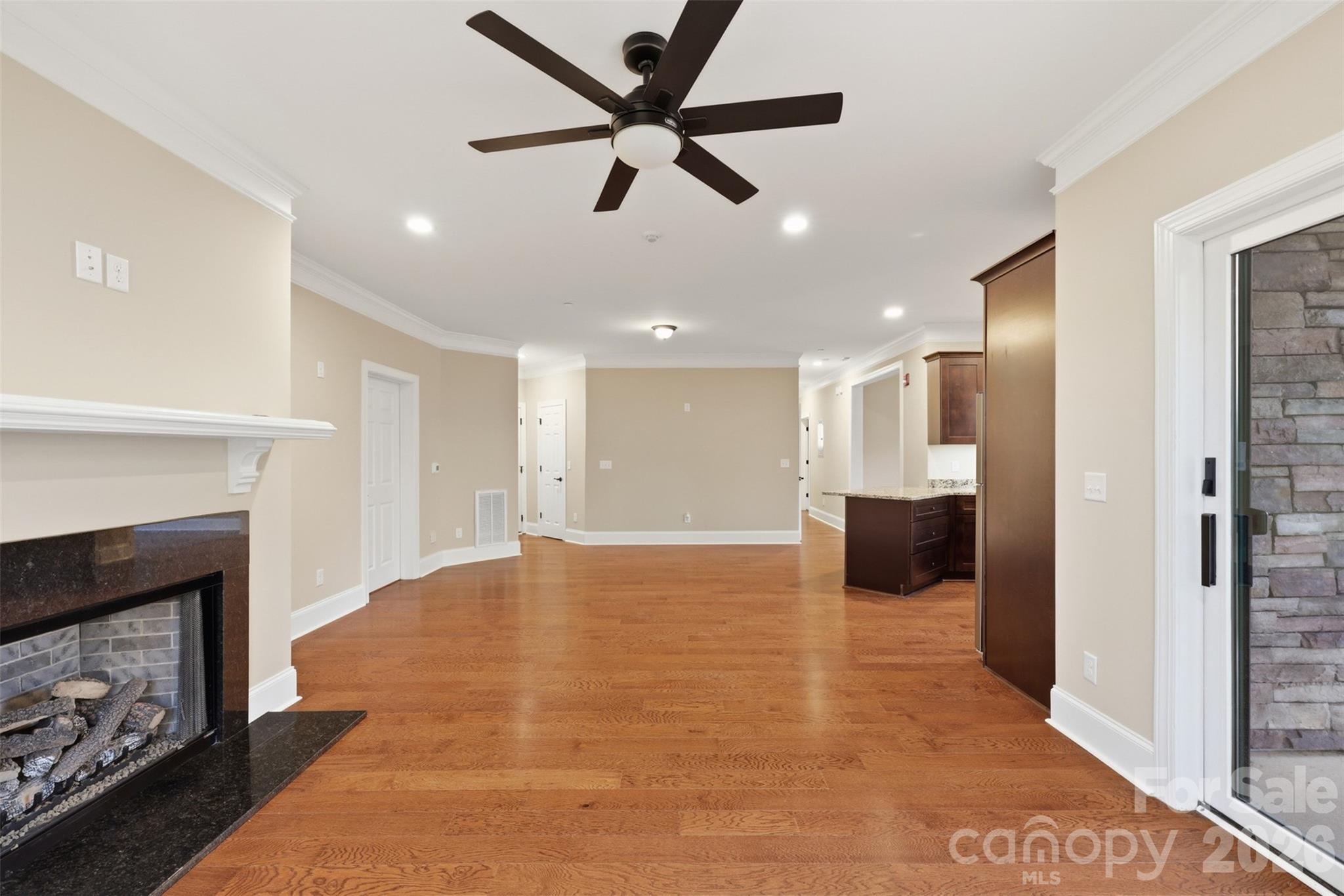 155 Gateway Drive #101 — Boone