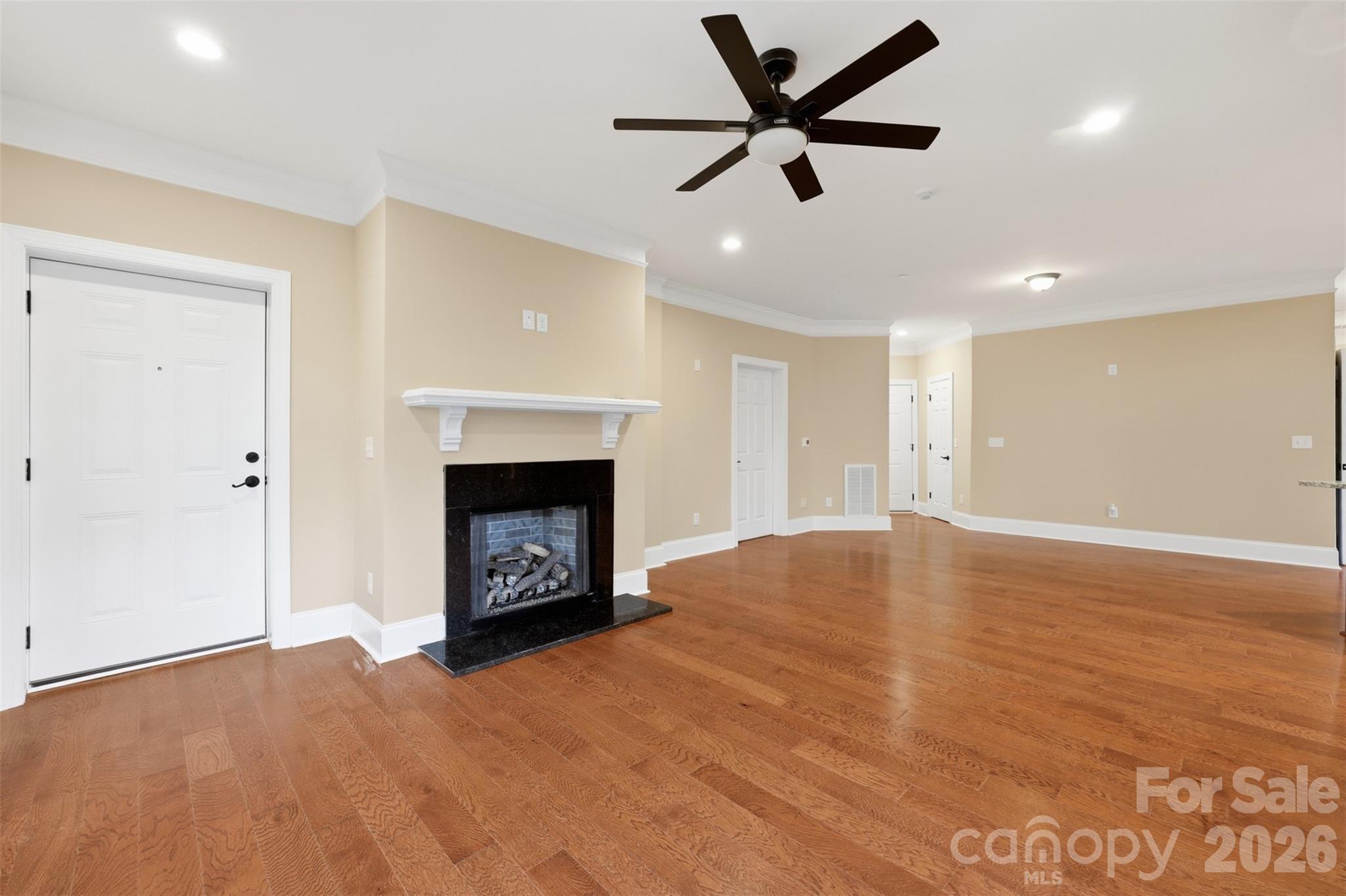 155 Gateway Drive #101 — Boone
