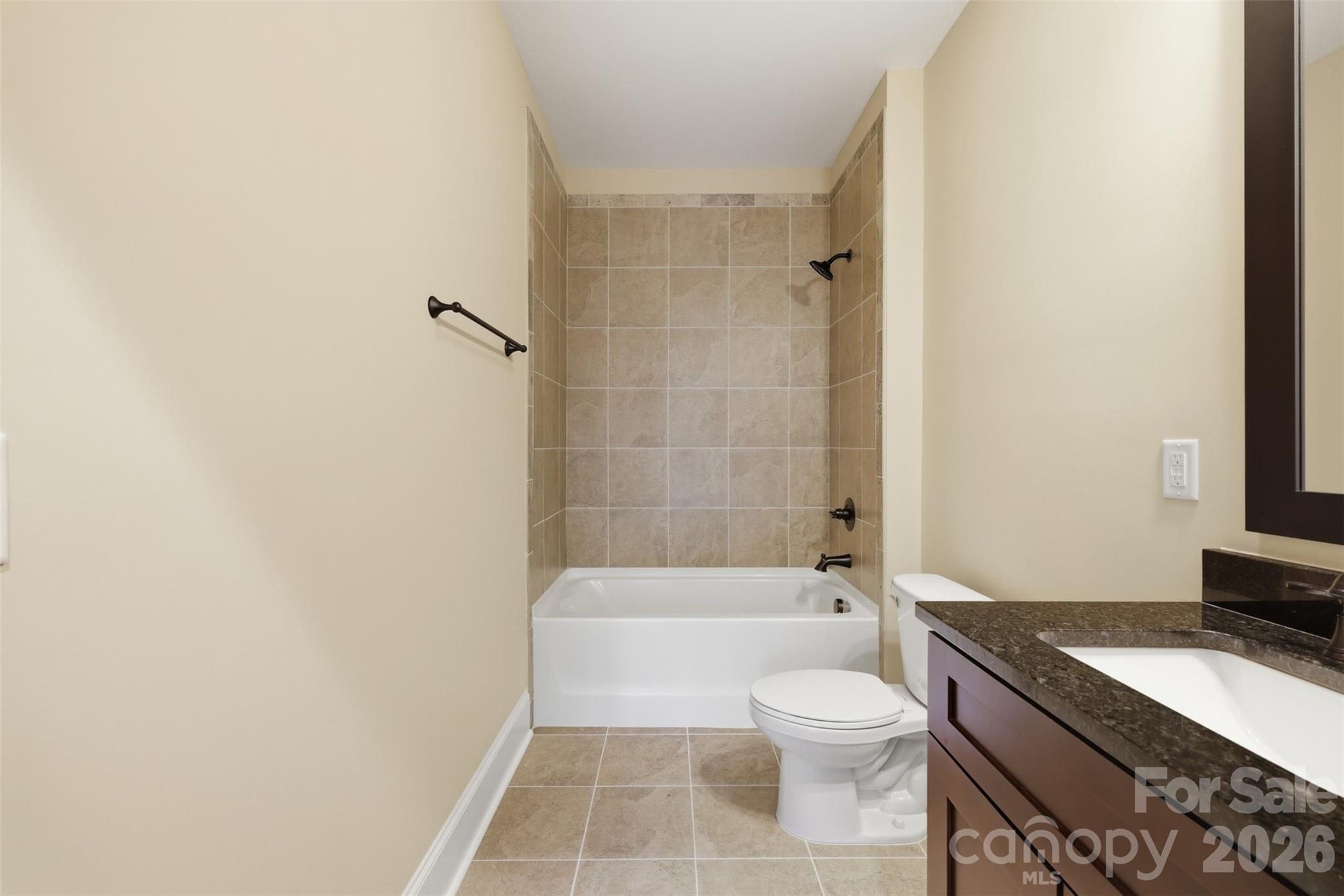 155 Gateway Drive #101 — Boone