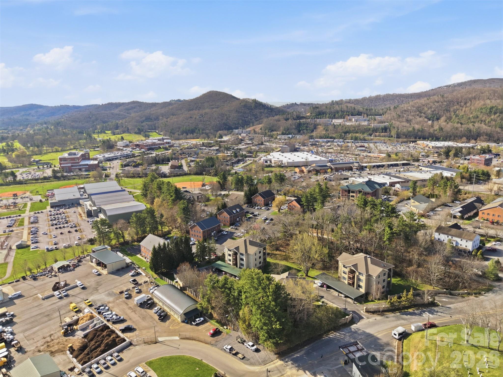 155 Gateway Drive #101 — Boone