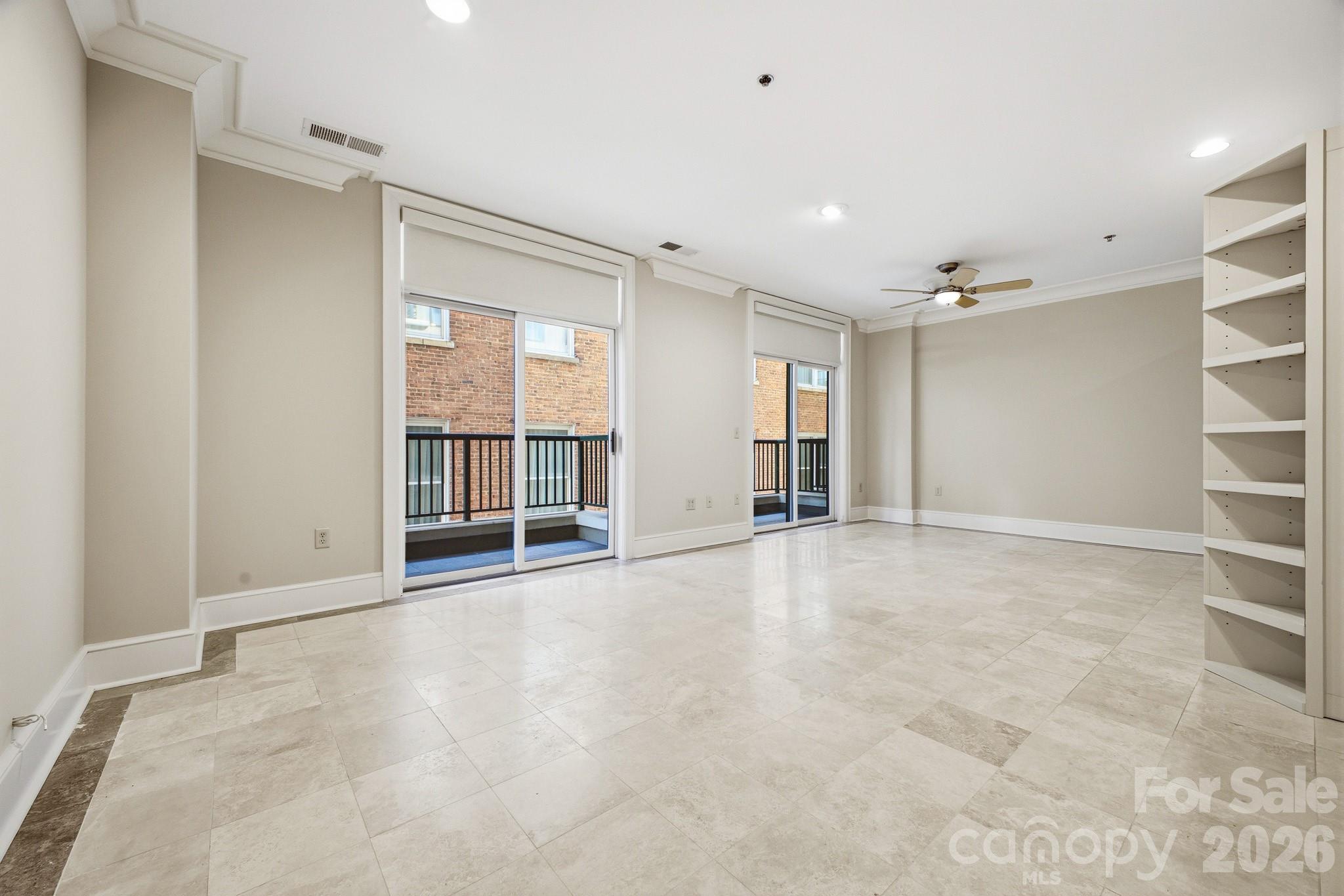 21 Battery Park Avenue #307 — Asheville