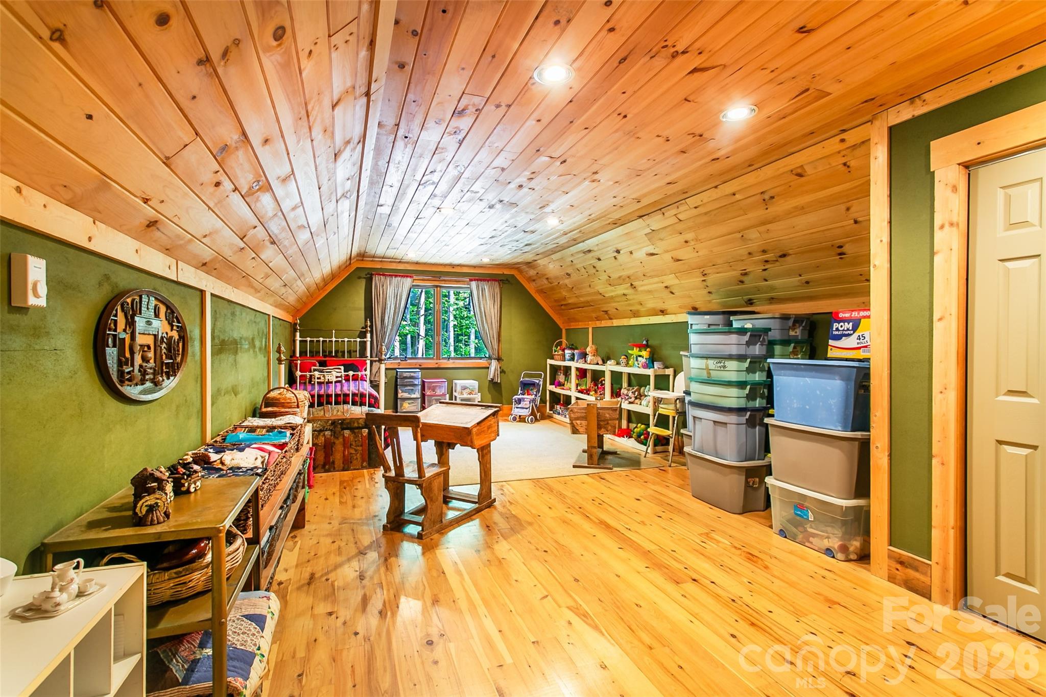 58 Great Aspen Way — Black Mountain