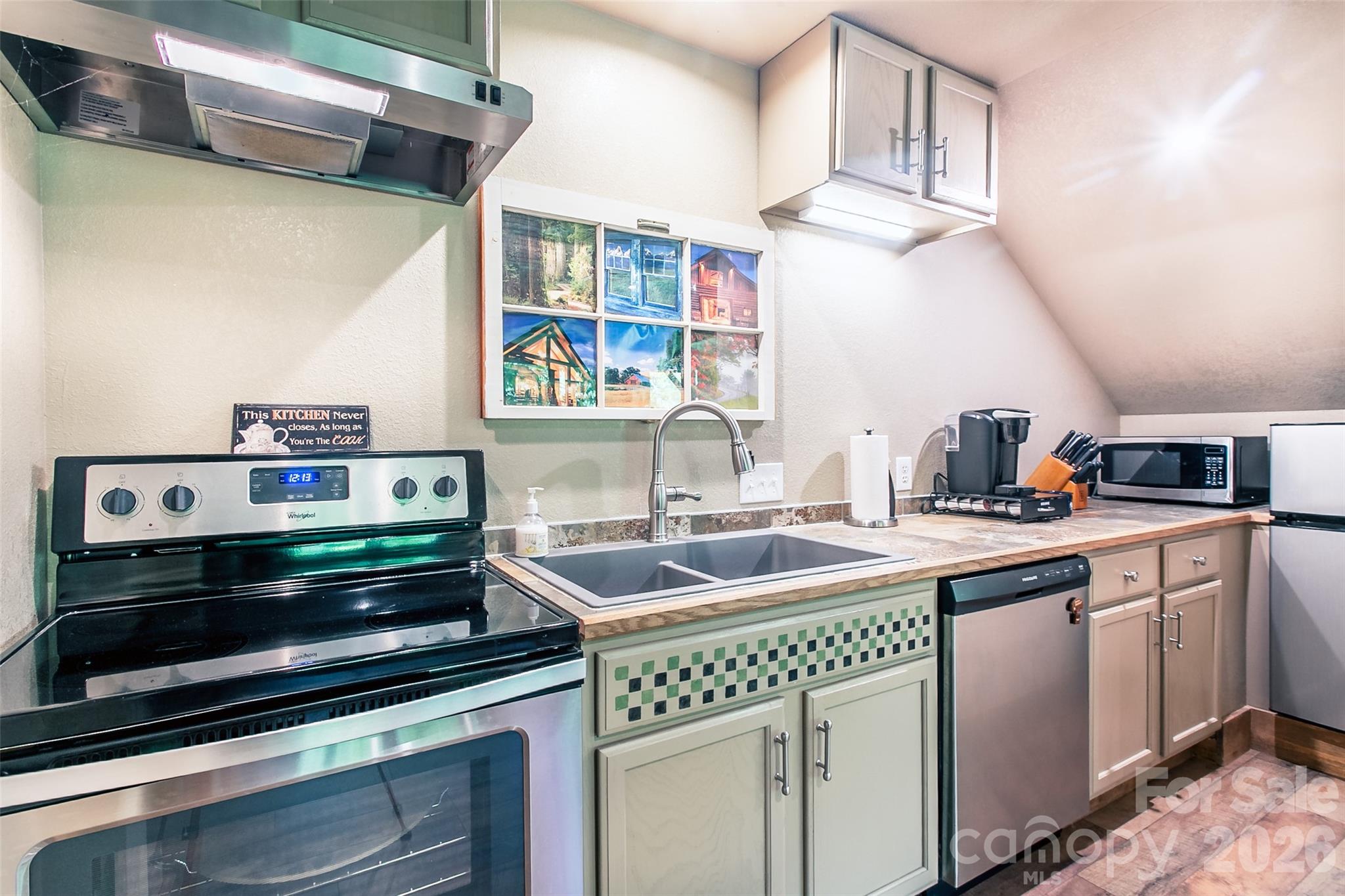 58 Great Aspen Way — Black Mountain