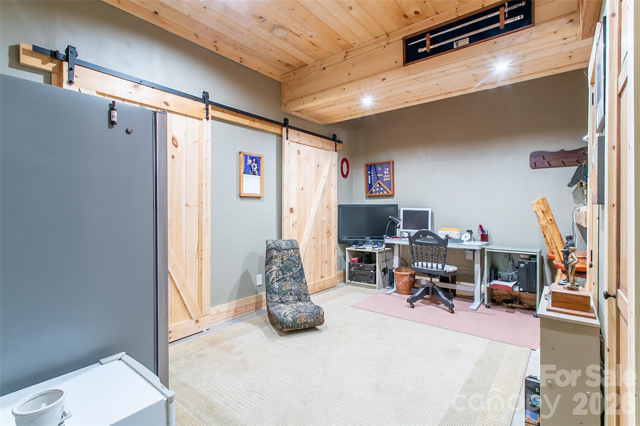 58 Great Aspen Way — Black Mountain