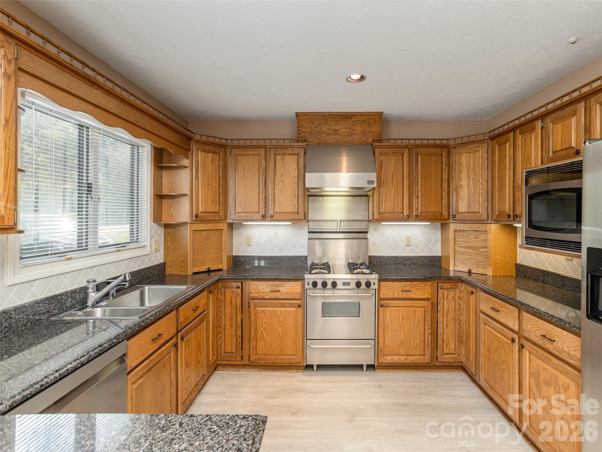 504 Crooked Creek Road — Hendersonville