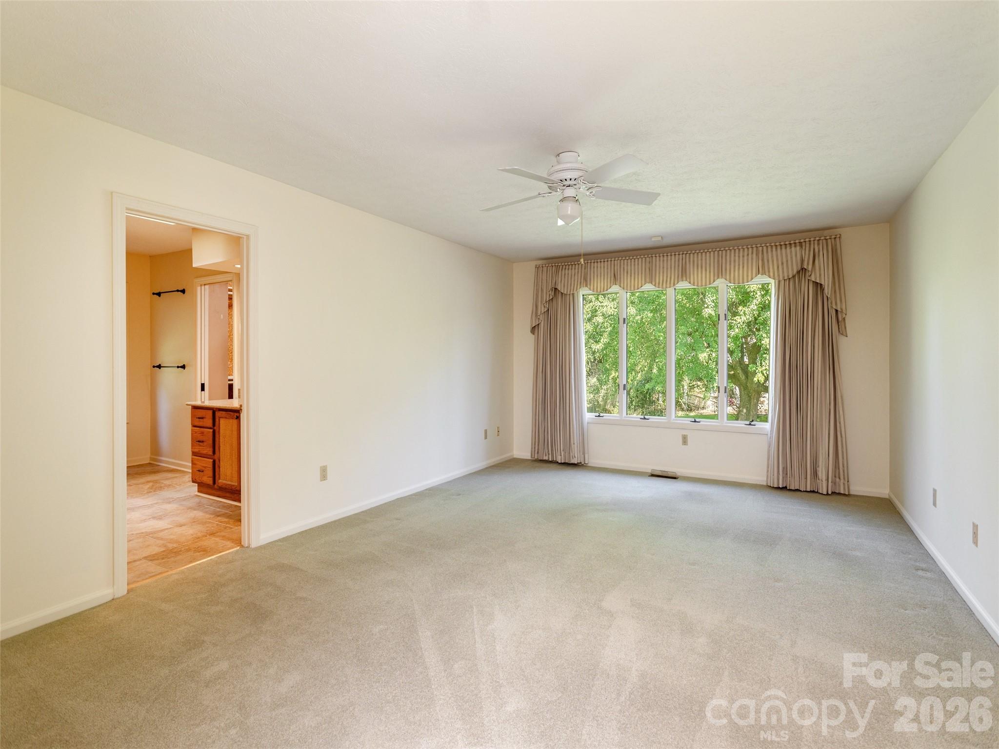 504 Crooked Creek Road — Hendersonville