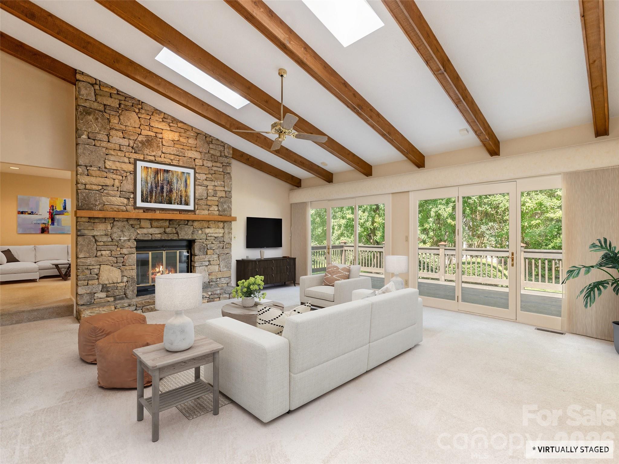 504 Crooked Creek Road — Hendersonville