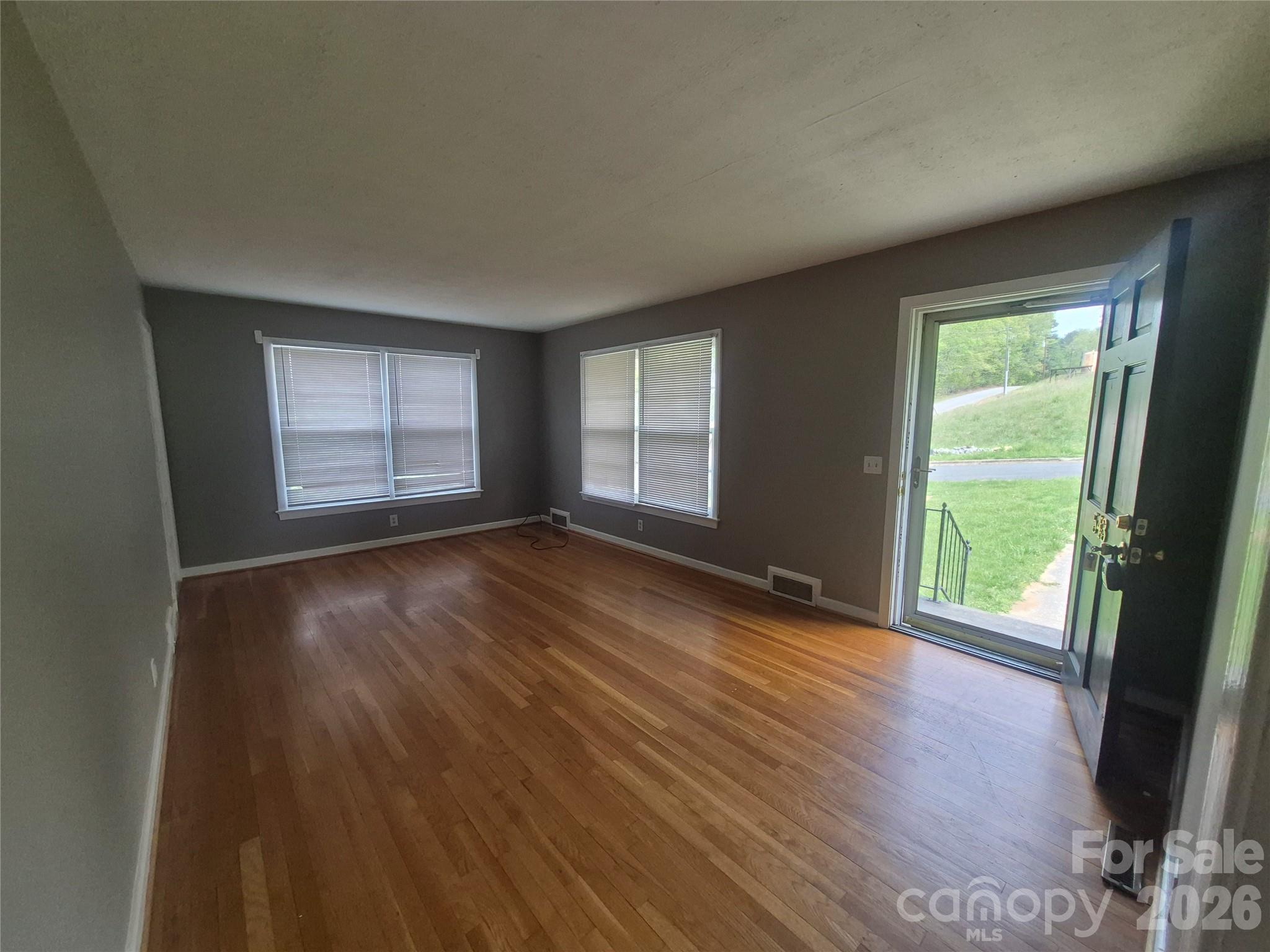 543 Allen Street — Troy