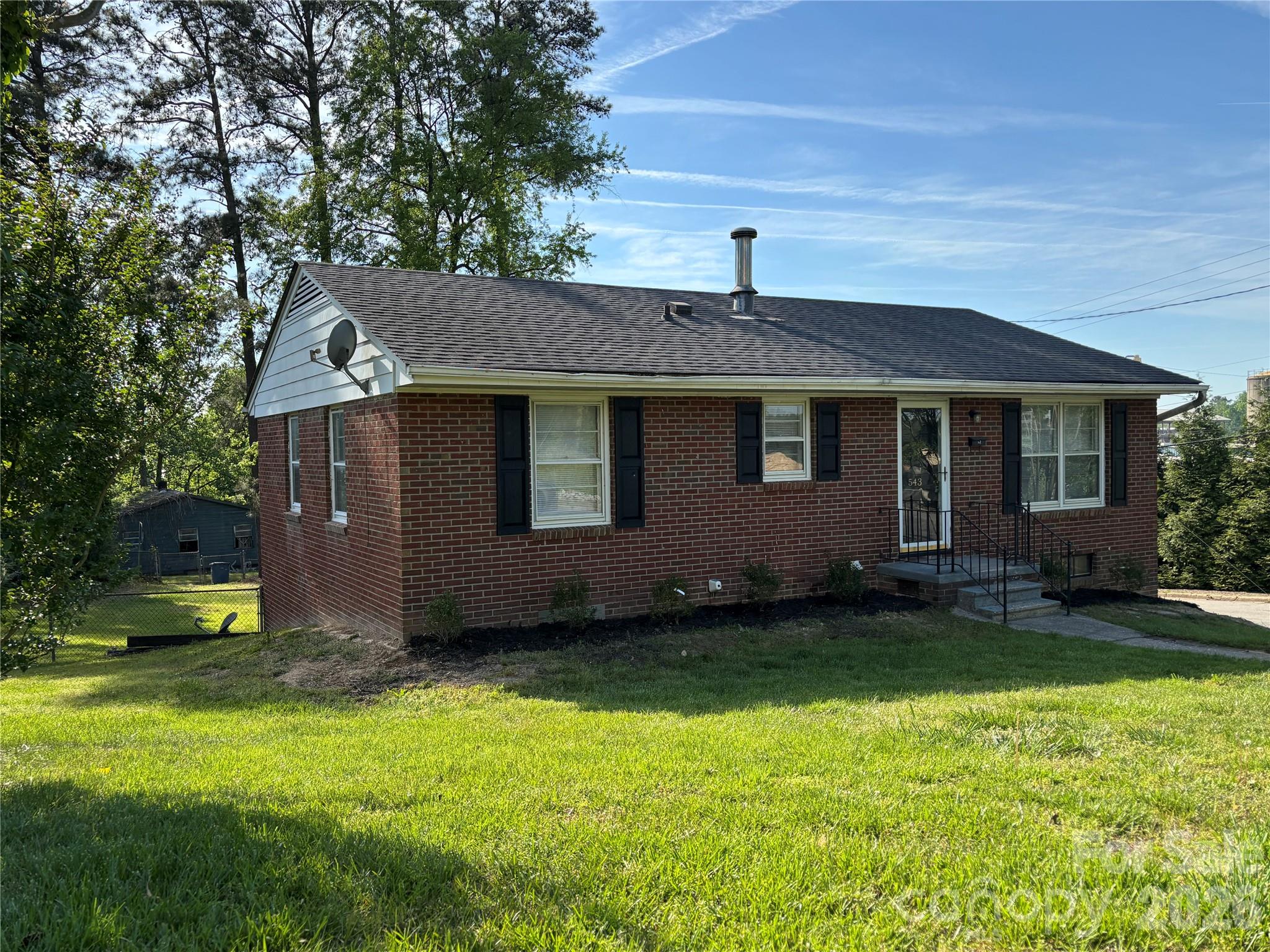 543 Allen Street — Troy