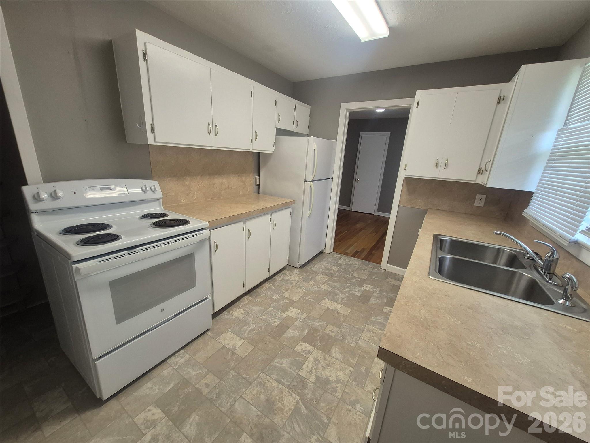 543 Allen Street — Troy