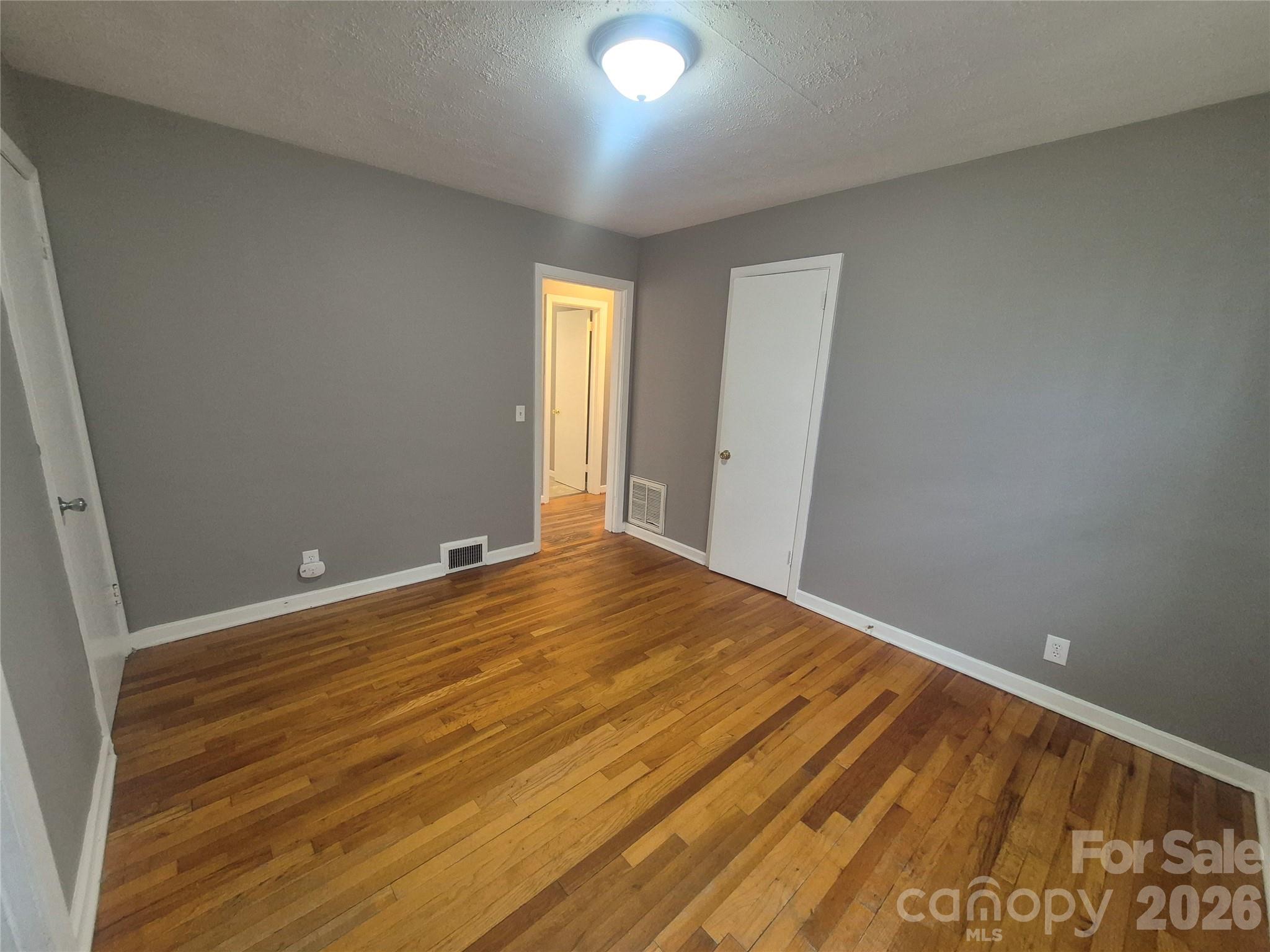 543 Allen Street — Troy