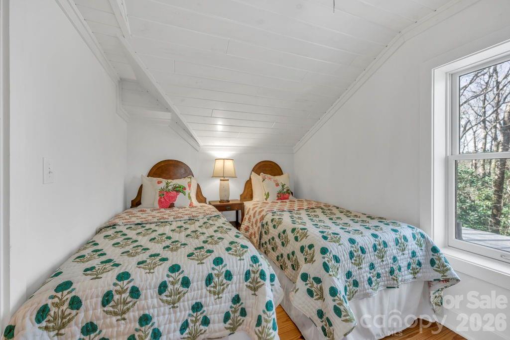 572 Skyland View Drive — Blowing Rock