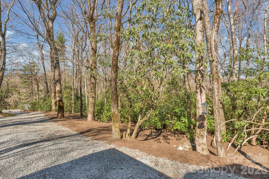572 Skyland View Drive — Blowing Rock