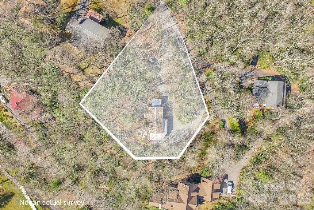 572 Skyland View Drive — Blowing Rock