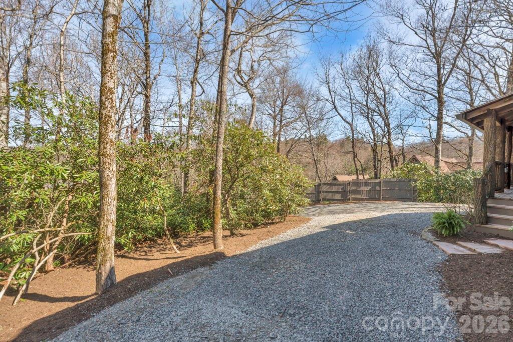572 Skyland View Drive — Blowing Rock