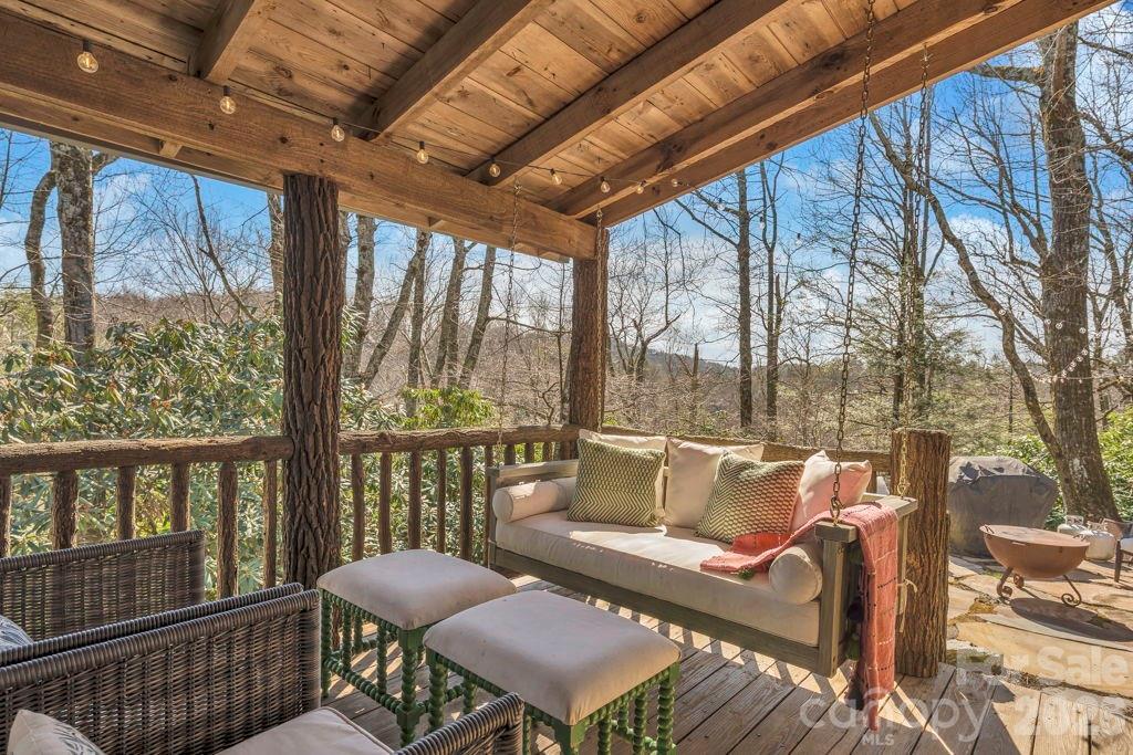 572 Skyland View Drive — Blowing Rock