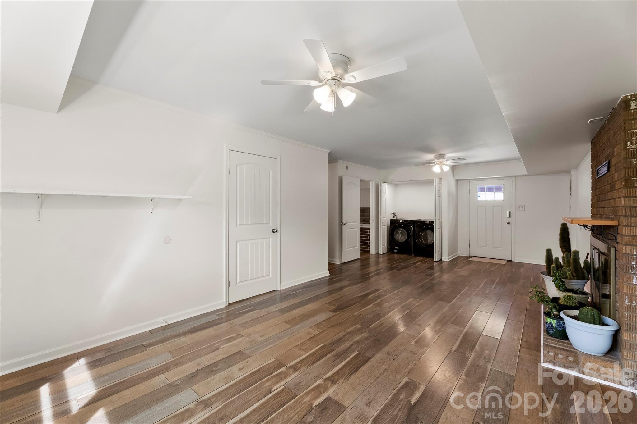 2200 Simmons Street — Gastonia
