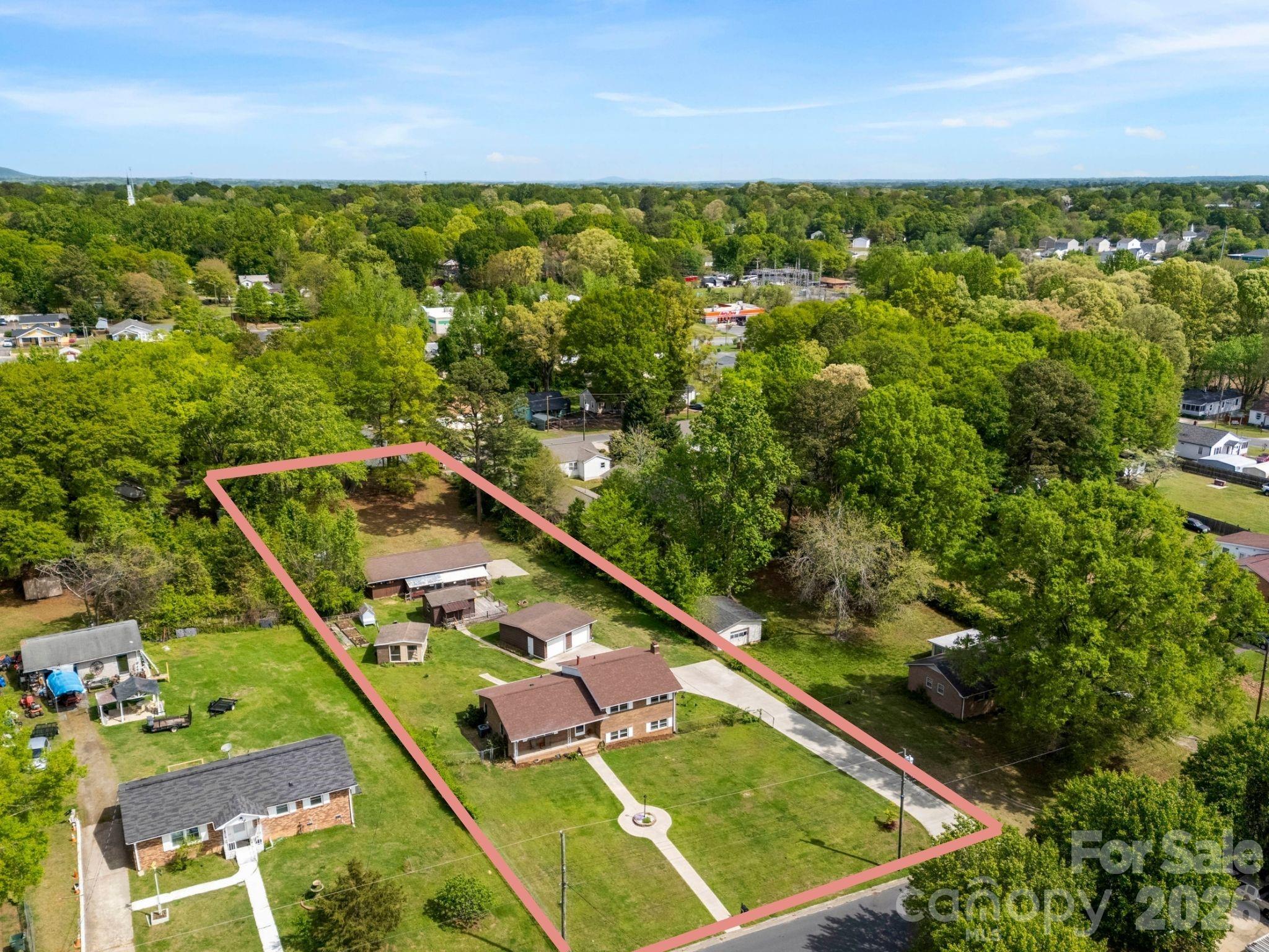 2200 Simmons Street — Gastonia