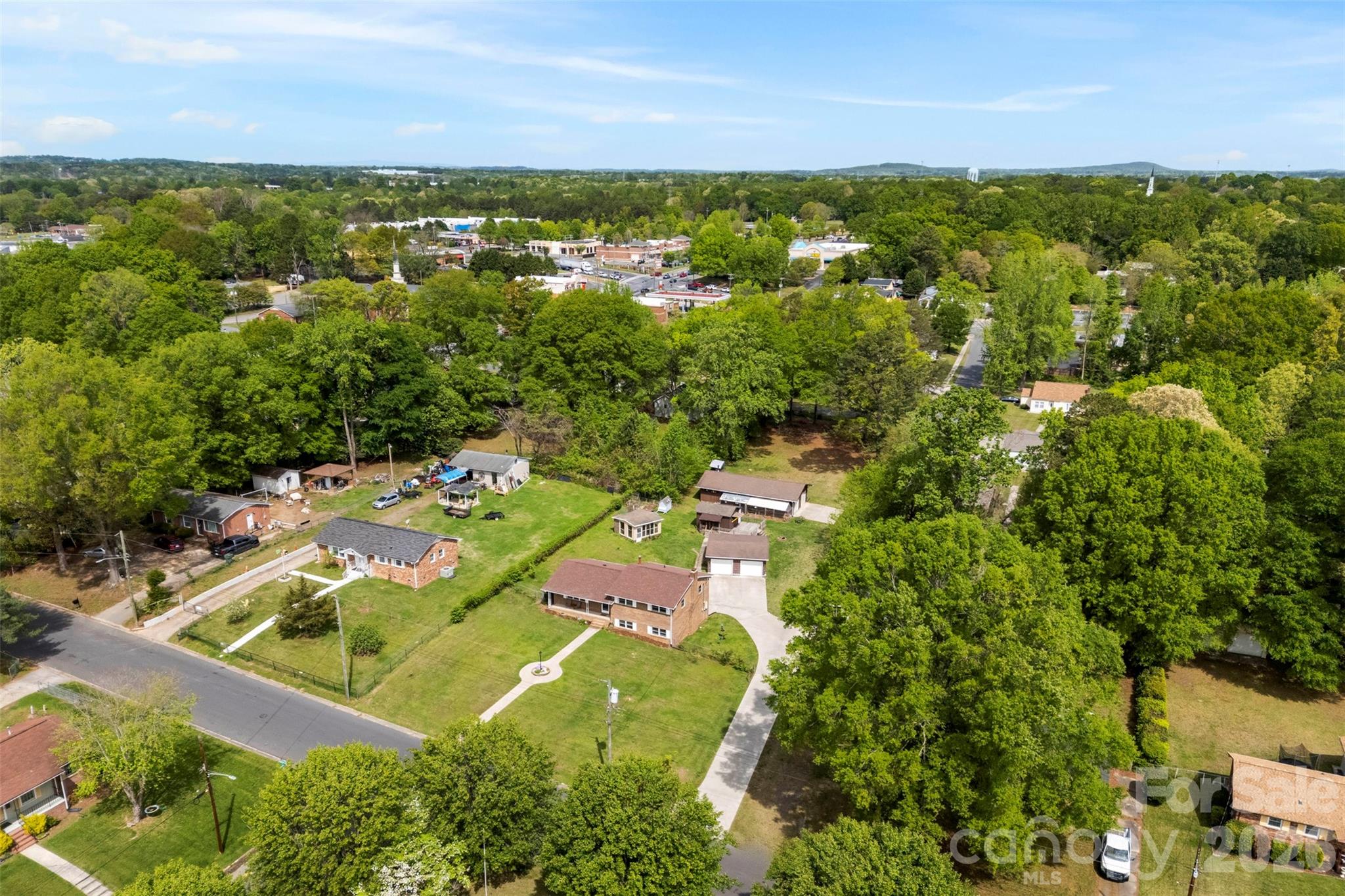 2200 Simmons Street — Gastonia
