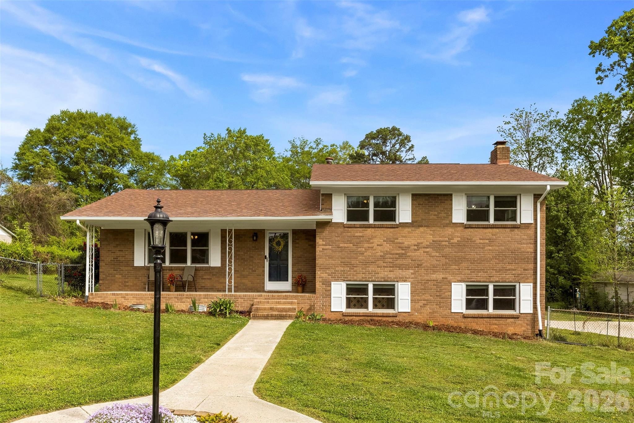 2200 Simmons Street — Gastonia