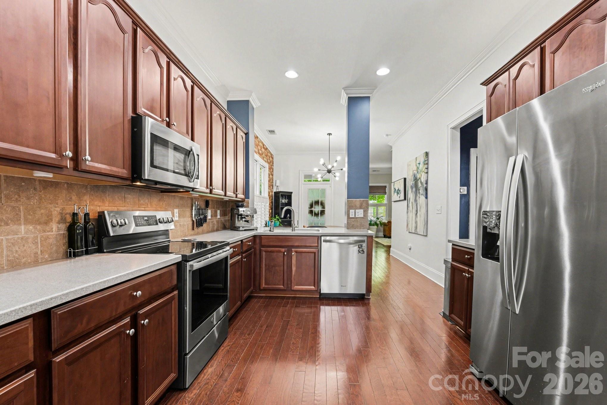 1110 South Street — Cornelius